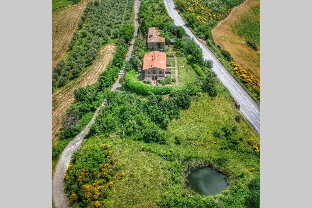 Appartamento Il Nido โวลแตร์รา ภายนอก รูปภาพ